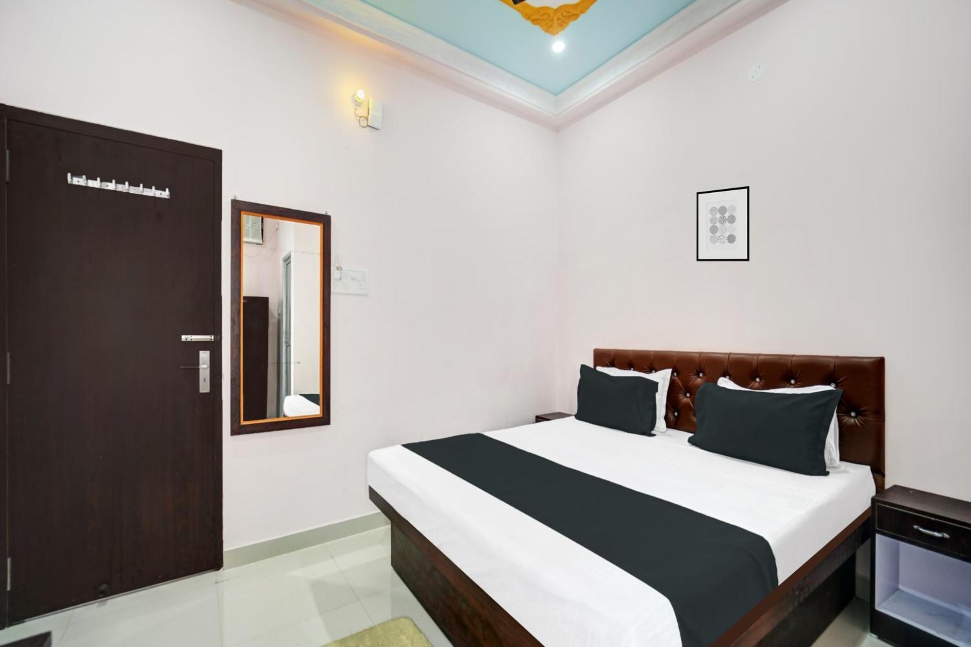 Super Oyo Hotel O Shahi Mahal Patna  Buitenkant foto